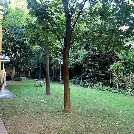 La Tua Casa Con Giardino A 2 Passi Dal Centro Holiday home