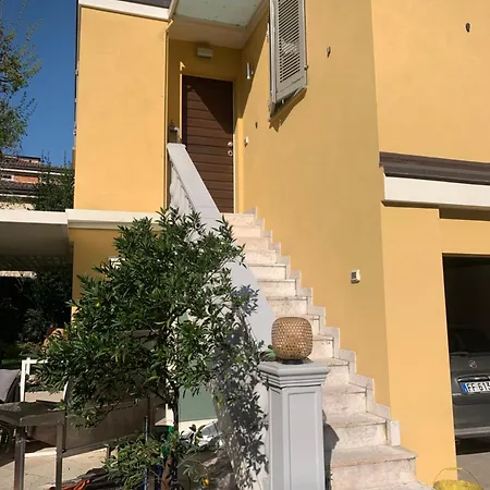 Semesterbostad La Tua Casa Con Giardino A 2 Passi Dal Centro *