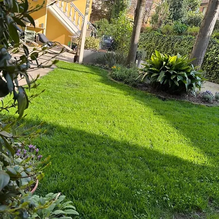 La Tua Casa Con Giardino A 2 Passi Dal Centro Prázdninový dům Modena