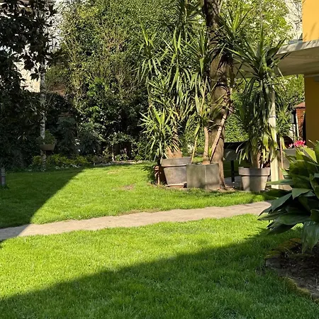 La Tua Casa Con Giardino A 2 Passi Dal Centro