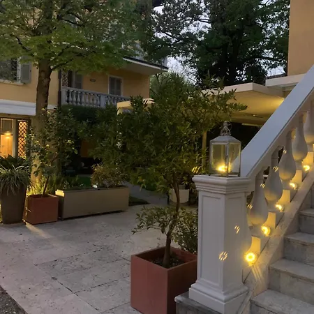 La Tua Casa Con Giardino A 2 Passi Dal Centro