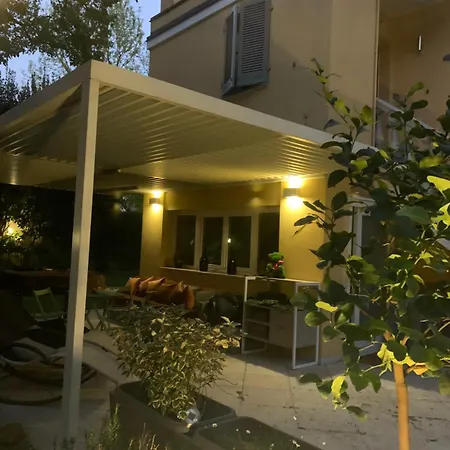 La Tua Casa Con Giardino A 2 Passi Dal Centro 펜션 모데나