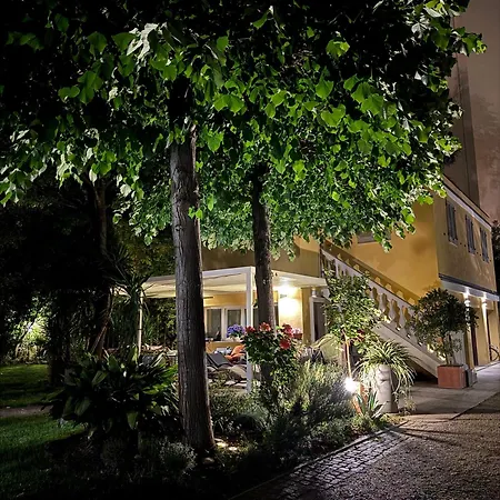 Feriehus La Tua Casa Con Giardino A 2 Passi Dal Centro *