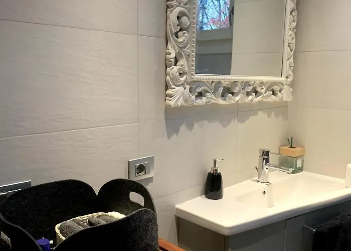 La Tua Casa Con Giardino A 2 Passi Dal Centro Dom wakacyjny