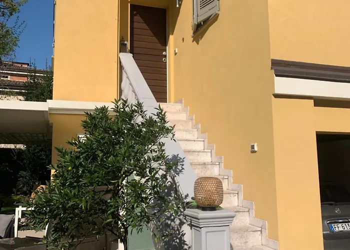 Dom wakacyjny La Tua Casa Con Giardino A 2 Passi Dal Centro *